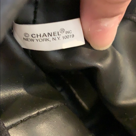 COPY - Mini Chanel beautè bag - Picture 3 of 6